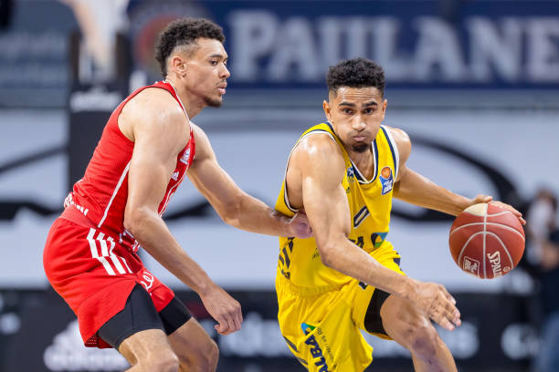 分背后的评 分背后的评