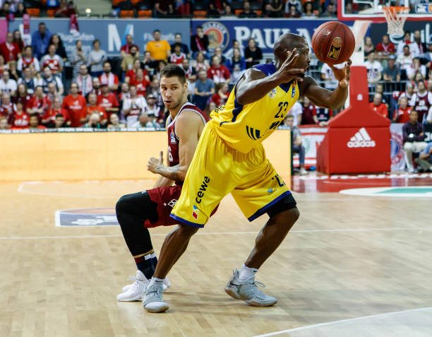 配合阵地落 配合阵地落